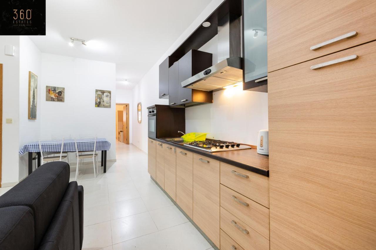 Centre Paceville Apt With Terrace, Bbq & Wifi By 360 Estates San Ġiljan Exterior foto