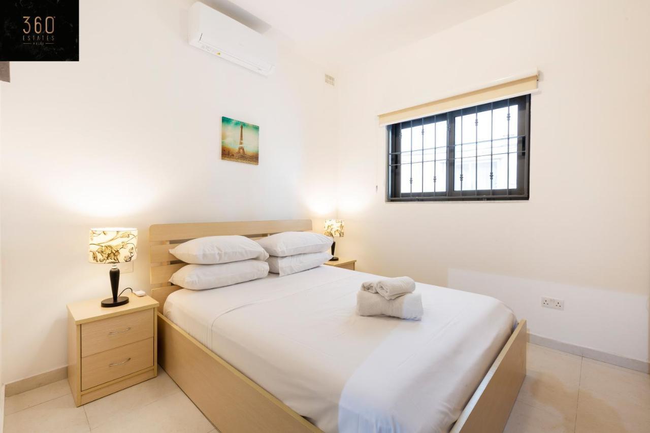 Centre Paceville Apt With Terrace, Bbq & Wifi By 360 Estates San Ġiljan Exterior foto